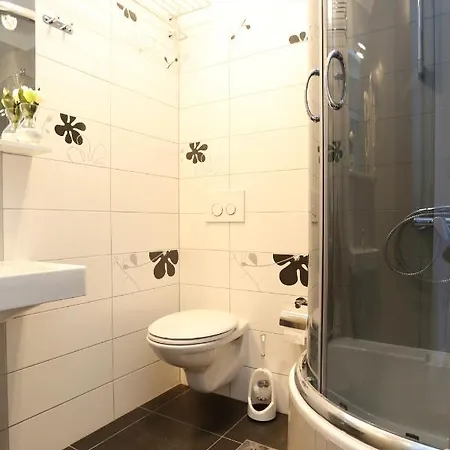 With A Parking Space Zrnovnica, Split - 9493 * Žrnovnica