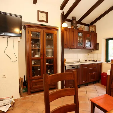 With A Parking Space Zrnovnica, Split - 9493