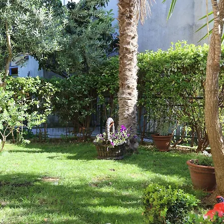 With A Parking Space Zrnovnica, Split - 9493 شقة